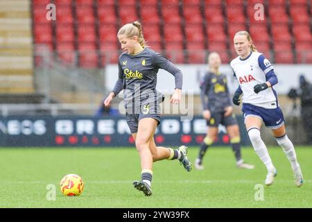 London, Großbritannien. 8. Dezember 2024. Issy Hobson während Tottenham Hotspur vs Everton in der WSL. Stockfoto