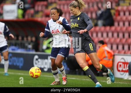 London, Großbritannien. 8. Dezember 2024. Drew Spence bei Tottenham Hotspur gegen Everton in der WSL. Stockfoto