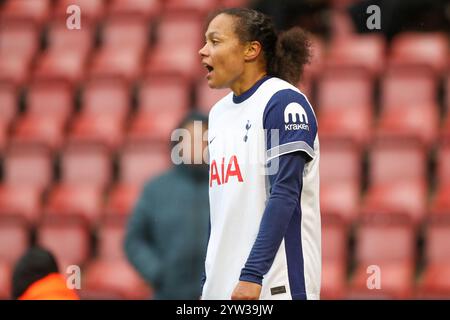 London, Großbritannien. 8. Dezember 2024. Drew Spence bei Tottenham Hotspur gegen Everton in der WSL. Stockfoto