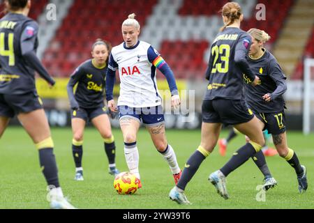 London, Großbritannien. 8. Dezember 2024. Beth England bei Tottenham Hotspur gegen Everton in der WSL. Stockfoto