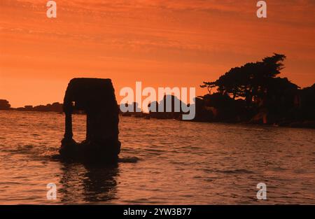 Kapelle, Oratorium St-Guirec, Ploumanac'h, Cote du Granit Rose, Cotes d'Amor, Bretagne, Frankreich, Ploumanach, Saint-Guirec, Europa Stockfoto