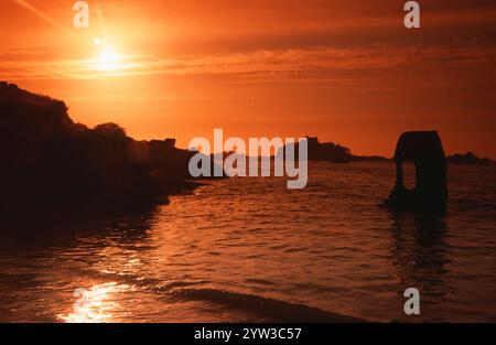 Kapelle, Oratorium St-Guirec, Ploumanac'h, Cote du Granit Rose, Cotes d'Amor, Bretagne, Frankreich, Ploumanach, Saint-Guirec, Europa Stockfoto
