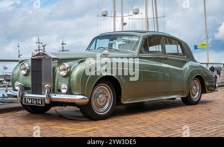 Lelystad, Niederlande, 16.06.2024, Classic Luxury Car Rolls-Royce Silver Cloud ab 1959 beim National Old Timer Day Stockfoto