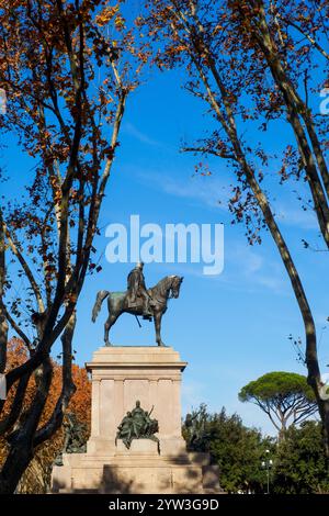 Denkmal von Giuseppe Garibaldi (1807–1882), italienischer General und Politiker, Schriftsteller, Seemann und Patriot auf dem Platz Gianicolo - Rione Trastevere, Rom, Italien Stockfoto