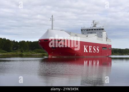 Frachtschiff, Carrier KESS Isar Highway Segeln im Kieler Kanal, Kieler Kanal, NOK, Schleswig-Holstein, Deutschland, Europa Stockfoto