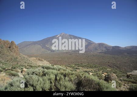 Panorama während des Aufstiegs zum Alto de Guajara, 2717 m, über Las Canadas zum Gipfel des Pico de Teide, 3718 m, Teide Nationalpark, Teneriffa, Kanarischen Inseln Stockfoto