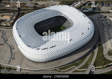 Allianz Arena, Luftaufnahme, Vogelperspektive, München, Bayern, Deutschland, Europa Stockfoto