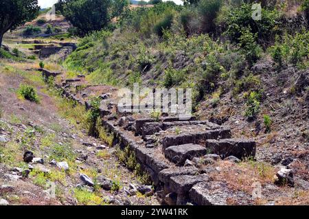 Griechenland, Teil der Nordwand mit Abflusssystem in der alten mazedonischen Stätte Amphipolis Stockfoto