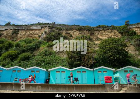 Strandhütten am Sandown Beach, Isle of Wight Stockfoto