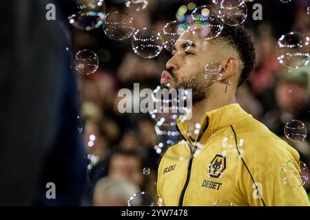 London, Großbritannien. Dezember 2024. London, England, 09. Dezember 2024: Matheus Cunha (10 Wolverhampton Wanderers) vor dem Premier League Spiel zwischen West Ham und Wolverhampton Wanderers im London Stadium. (Pedro Porru/SPP) Credit: SPP Sport Press Photo. /Alamy Live News Stockfoto