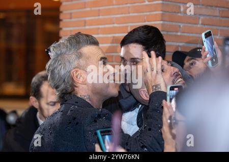 Sänger Robbie Williams besucht den roten Teppich des Films „Better man“ im Auditorium Parco della Musica in Rom (Foto: Matteo Nardone / Pacific Press/SIPA USA) Stockfoto
