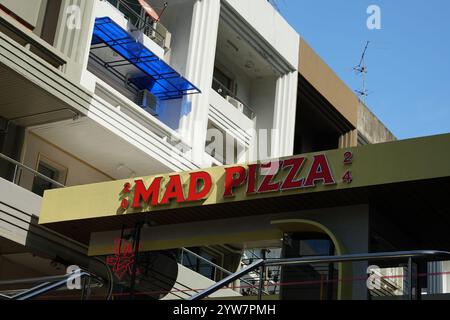 Bangkok, Thailand - 26. November 2024: Mad Pizza, Pizzeria in bangkok Stockfoto