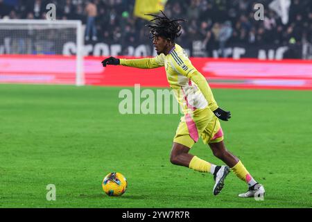 Turin, Italien. Dezember 2024. Samuel Mbangula Tshifunda vom Juventus FC wurde 2024/25 im Allianz Stadium in Aktion bei der Serie A zwischen Juventus FC und Bologna FC gesehen. Ergebnis: Juventus 2: 2 Bologna Credit: SOPA Images Limited/Alamy Live News Stockfoto