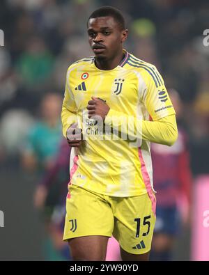 Turin, Italien. Dezember 2024. Pierre Kalulu von Juventus während des Spiels der Serie A im Allianz-Stadion in Turin. Der Bildnachweis sollte lauten: Jonathan Moscrop/Sportimage Credit: Sportimage Ltd/Alamy Live News Stockfoto