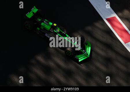 98 BORTOLETO Gabriel (BH), Stake F1 Team Kick sauber C44, Action während des Formel 1 Abu Dhabi Nachsaison-Tests 2024, am 10. Dezember 2024 auf dem Yas Marina Circuit, in Abu Dhabi, Vereinigte Arabische Emirate - Foto Antonin Vincent/DPPI Credit: DPPI Media/Alamy Live News Stockfoto