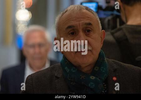 Madrid, Spanien. Dezember 2024. Pepe Álvarez, Generalsekretär der union UGT Union General de trabajadores. Während eines informativen Frühstücks, das von Fórum Europa in Madrid organisiert wurde, war Josep Borrell, hoher Vertreter der Union für Außen- und Sicherheitspolitik und Vizepräsident der Europäischen Kommission (2019-2024) der Protagonist. Quelle: SOPA Images Limited/Alamy Live News Stockfoto