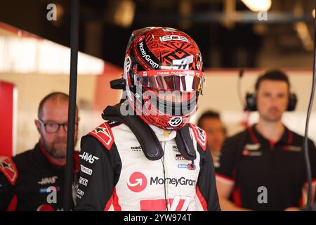 Esteban Ocon (Moneygram Haas F1 Team, #31), Nachsaisontests, ARE, Formel 1 Weltmeisterschaft, Abu Dhabi Grand Prix, Yas Marina Circuit, 10.12.2024 Foto: Eibner-Pressefoto/Annika Graf Stockfoto