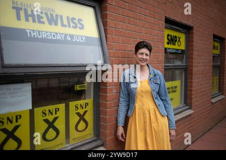 Alison Thewliss, Kandidatin der schottischen Nationalpartei für das Parlamentsabgeordnete für Glasgow Central bei den bevorstehenden Wahlen in Westminster, fotografiert am 24. Juni 2024 in ihrem Wahlkreis in Glasgow, Schottland. Stockfoto