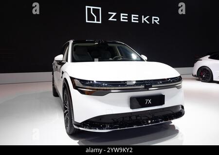 Nonthaburi, Thailand. November 2024. Ein Zeekr 7X Auto, das auf der 41. Thailand International Motor Expo in der Impact Challenger Halle in Nonthaburi gezeigt wurde. (Foto: Peerapon Boonyakiat/SOPA Images/SIPA USA) Credit: SIPA USA/Alamy Live News Stockfoto