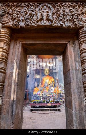 Schrein und Schnitzereien auf den Ruinen der Khmer-Hindu-Stätte Wat Phou, Muang, in der Nähe von Pakse, Provinz Champasak, Laos; Südostasien Stockfoto