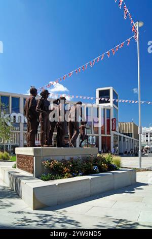 UK, South Yorkshire, Barnsley, The Glass Works, Reverence COVID 19 Memorial. Stockfoto