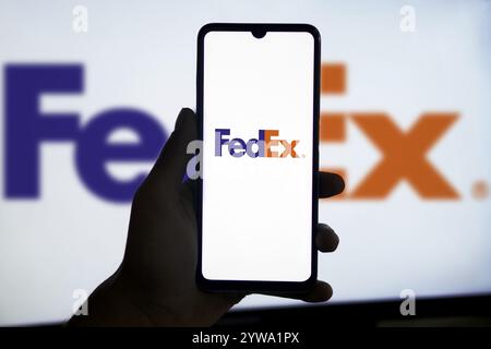 FedEx-Logo auf dem Smartphone Stockfoto