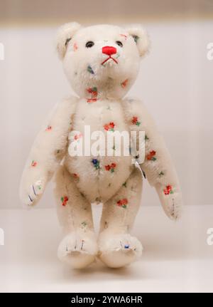 TEDDYBÄRENAUSSTELLUNG MUSEE DES ARTS DECORATIFS PARIS Stockfoto