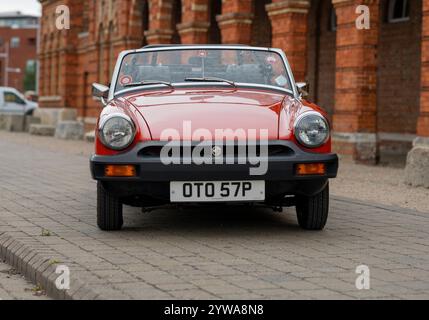 1975 MG Midget Gummistoßstange klassischer britischer Sportwagen Stockfoto