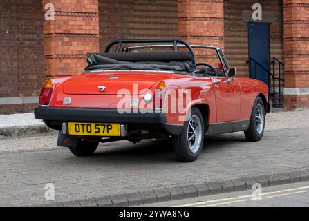 1975 MG Midget Gummistoßstange klassischer britischer Sportwagen Stockfoto