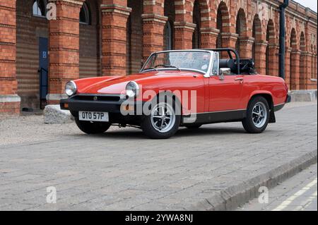 1975 MG Midget Gummistoßstange klassischer britischer Sportwagen Stockfoto