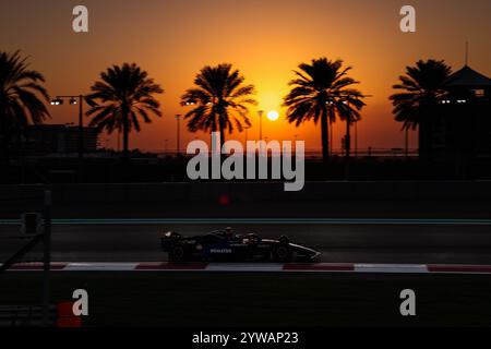 46 BROWNING Luke (gbr), Williams Racing FW46, Action während des Formel 1 Abu Dhabi Nachsaison-Tests 2024, am 10. Dezember 2024 auf dem Yas Marina Circuit in Abu Dhabi, Vereinigte Arabische Emirate Stockfoto