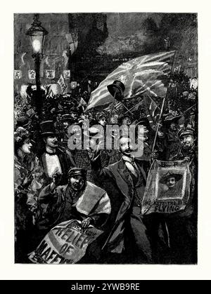 Ein alter Kupferstich der „Mafeking Night“ in London, England, Vereinigtes Königreich aus dem Jahr 1900. Es stammt aus einem viktorianischen Geschichtsbuch aus dem jahr 1900. Am 18. Mai feierte die Ankunft der britischen Truppen in Mafeking (Mafiking), Südafrika während des Zweiten Burenkrieges. In einer 217-tägigen Belagerung verweigerten Robert Baden-Powell und seine Truppen den Angriff der Burer gegen alle Chancen und Mafeking wurde am 17. Mai 1900 endgültig entlassen. Mafeking Night (Maffick), markierte die Aufhebung der Belagerung. Baden-Powell wird zum Nationalhelden. Hier ist sein Gesicht unten rechts zu sehen. Baden-Powell gründete später die Pfadfinderbewegung. Stockfoto