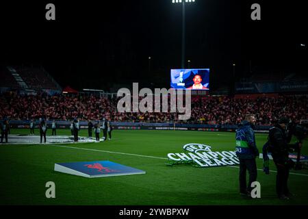 Girona, Spanien. Dezember 2024. Allgemeine Ansicht des Stadions während eines UEFA Champions League-Spiels zwischen Girona FC und Liverpool FC im Estadi Municipal de Montilivi in Girona, Spanien, am 10. Dezember 2024. Foto: Felipe Mondino/SIPA USA Credit: SIPA USA/Alamy Live News Stockfoto