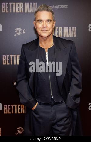 Niederlande, 2024 2016-12-10 20:14:25 NLD/Amsterdam/20241210 - Niederländisch Premiere Better ManPictured: Robbie WilliamsFotografie: NL Beeld / ArjoFrank Fotografie Credit: NL Beeld / Arjo Frank Stockfoto