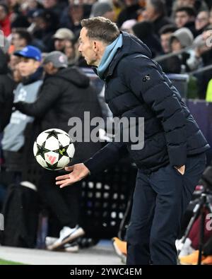 ABD0073 20241210 - SALZBURG - ÖSTERREICH: Cheftrainer Pepijn Lijnders (RBS).am Dienstag, 10. Dezember 2024, während des Champions League Games/Ligaphase/6. Runde zwischen Red Bull Salzburg und Paris St. Germain in Salzburg. - Foto: APA/BARBARA GINDL - 20241210 PD13064 Credit: APA-PictureDesk/Alamy Live News Stockfoto