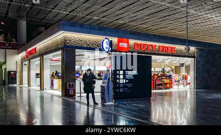 Der ATO Duty Free Store im Milas-Bodrum International Airport, Türkiye Stockfoto