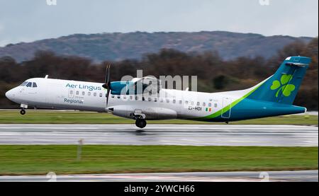 Emerald Airlines ATR 72-600 EI-HDI startet am Montag, den 2. Dezember 2024, am Flughafen Manchester. Credit JTW Aviation Images / Alamy. Stockfoto
