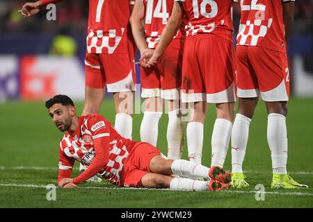 Girona, Esp. Dezember 2024. GIRONA FC-LIVERPOOL FC 10. Dezember 2024 Iván Martín (23) des Girona FC während des Spiels der UEFA Champions League 2024/25 League zwischen Girona FC und Liverpool FC im Stadtstadion Montilivi in Girona, Spanien. Quelle: Rosdemora/Alamy Live News Stockfoto