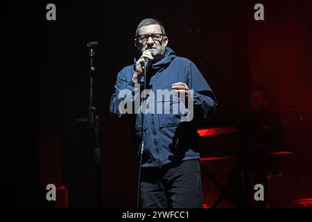 UK. Dezember 2024. LONDON, ENGLAND - 10. DEZEMBER: Paul Heaton trat am 10. Dezember 2024 in London auf. CAP/MAR © MAR/Capital Pictures Credit: Capital Pictures/Alamy Live News Stockfoto