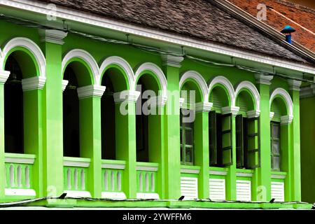 Architektonische Details des Kolonialgebäudes in Siem Reap, Kambodscha Stockfoto