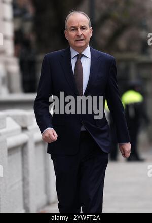 Tanaiste, Außenminister und Verteidigungsminister, Micheal Martin, trifft vor einer Kabinettssitzung in den Regierungsgebäuden in Dublin ein. Bilddatum: Mittwoch, 11. Dezember 2024. Stockfoto
