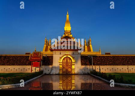 Tempel, bekannt als Pha That Luang in Vientiane, Laos Stockfoto