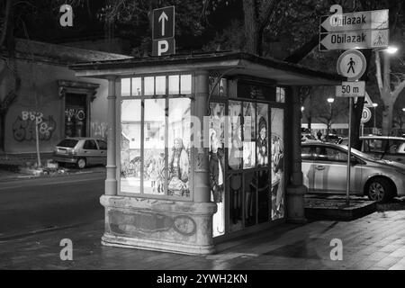 Zagreb, Kroatien. Dezember 2024. Blick auf das Fenster des ältesten Kiosks der Stadt am 10. Dezember 2024 in Zagreb, Kroatien. Foto: Patricija Flikac/PIXSELL Credit: Pixsell/Alamy Live News Stockfoto