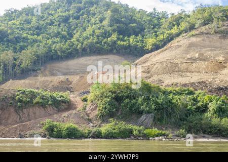 Blick über den Mekong in Luang Prabang, Provinz Luang Prabang, Laos, Asien Stockfoto