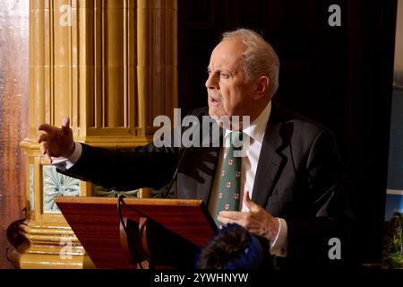 Gyles Brandret beim Oldie Literary Lunch 12/24 Stockfoto