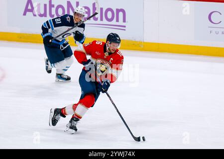 SUNRISE, FL – 07. DEZEMBER: Florida Panthers gegen San Jose Sharks (Foto: Chris Arjoon) Stockfoto