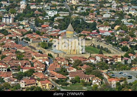 Die Swetizchoweli-Kathedrale im Ortszentrum der Stadt Mzcheta, Georgien *** die Svetitskhoveli-Kathedrale im Zentrum der Stadt Mzcheta, Georgi Stockfoto