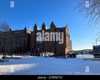 Internationales Maritimes Museum Hamburg in der Speicherstadt. HafenCity, Hamburg, Deutschland. Januar 2024. Stockfoto