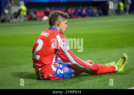 Madrid, Spanien, 11. Dezember 2024: Giuliano Simeone (22) von Atletico Madrid während des 6. Runde-6-Spiels der UEFA Champions League 2024-25 zwischen Atletico Madrid und Slovan Bratislava am 11. Dezember 2024 im Riyadh Air Metropolitano Stadium in Madrid, Spanien. Quelle: Alberto Brevers / Alamy Live News. Stockfoto