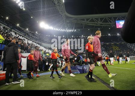 Turin, Italien. Dezember 2024. Während der UEFA Champions League 2024/25, des Fußballspiels zwischen Juventus FC und Manchester City, am 11. Dezember 2024, im Allianz Stadium Turin Italien. Foto Nderim Kaceli Credit: Unabhängige Fotoagentur/Alamy Live News Stockfoto